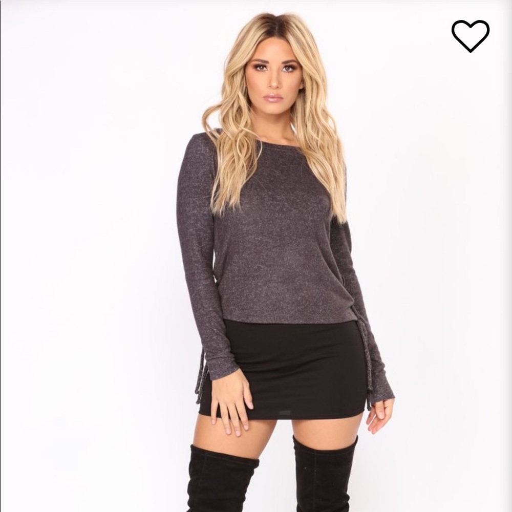 Fashion Nova grey charcoal sweater worn once